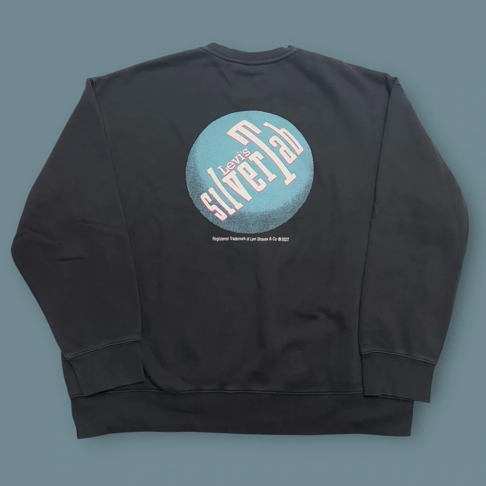 Levi’s Black Silvertab Graphic